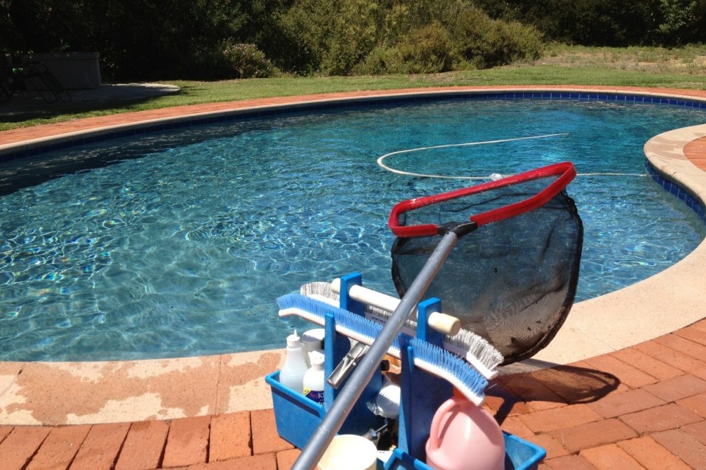 Best Pool Service Tarson Pools
