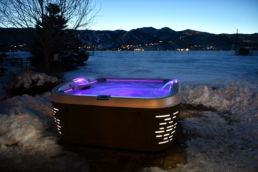 Jacuzzi J-500 in the Cold Winter Tarson Pools